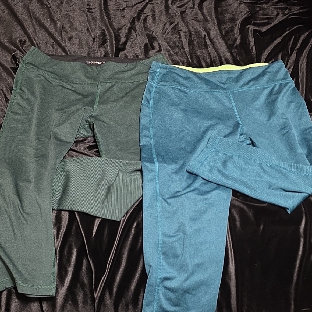 Stylish Women's Leggings in Green and Teal